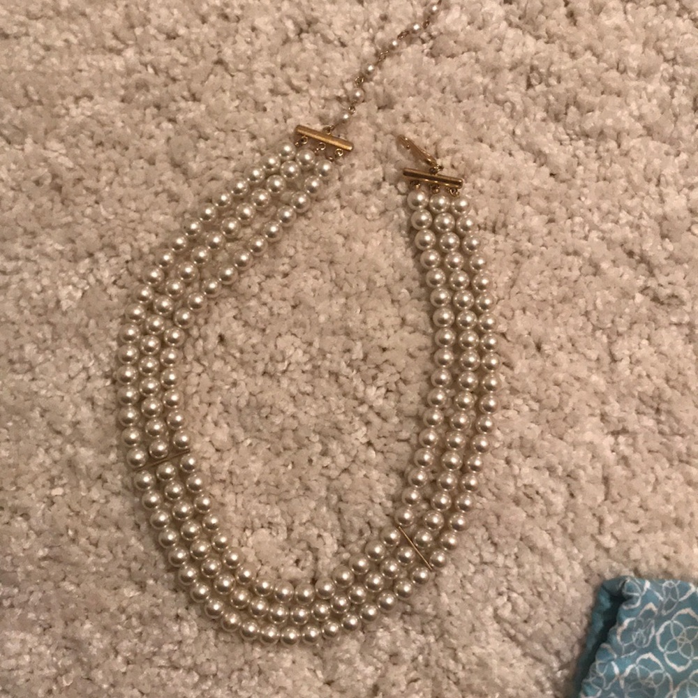 Pearl necklace